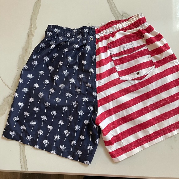 Charleston Threads Swim Trunks, Size L - Picture 2 of 5